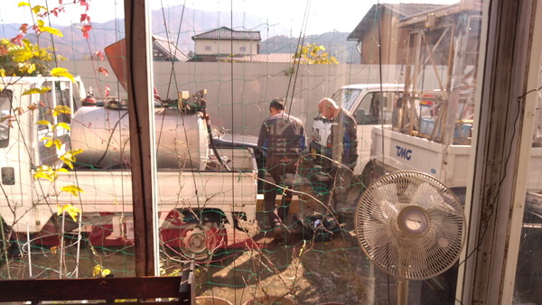 2025年11月27日、10時52分43秒