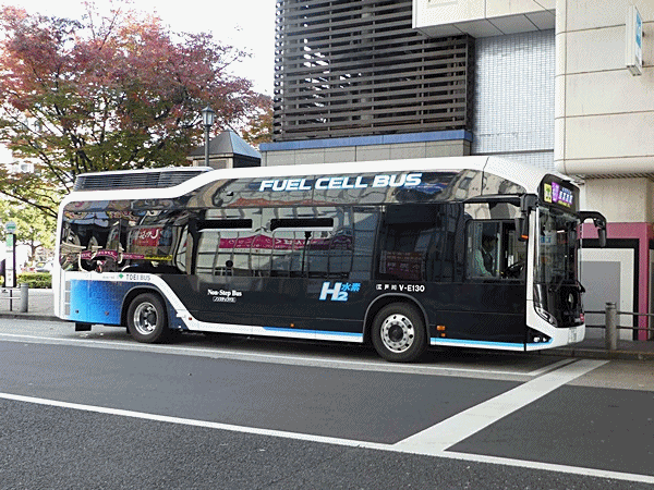 長 いリムジンがいっぱい ラッキーの日記と パパのカメブラ散歩 長 いリムジンがいっぱい ラッキーの日記と パパのカメブラ散歩