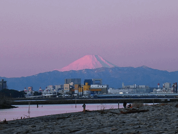 1500朝焼けに映える富士山