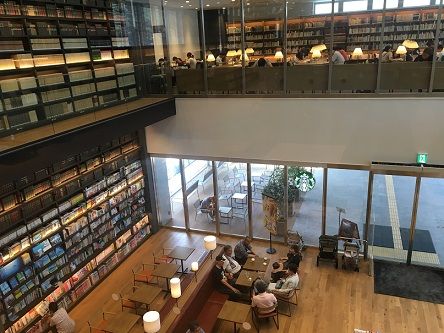 高梁市図書館3