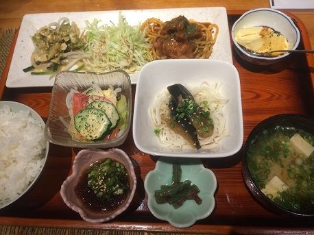 和屋24