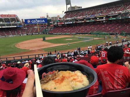 カープうどん全部のせ