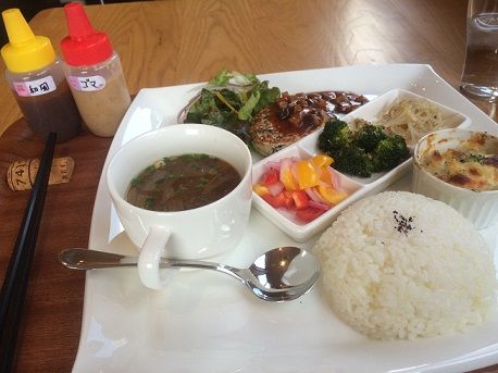 SUN2 cafe5