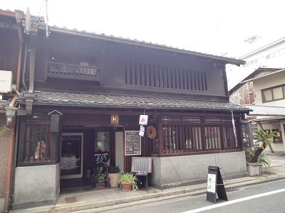 omo cafe1