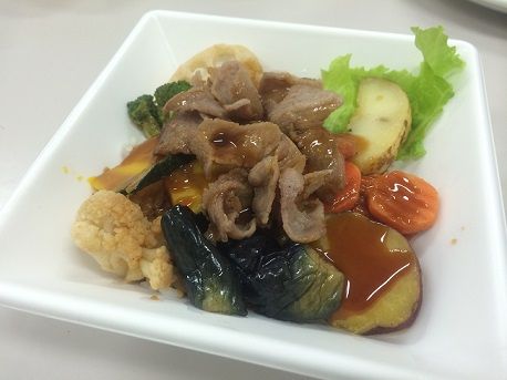 カフェ丼4