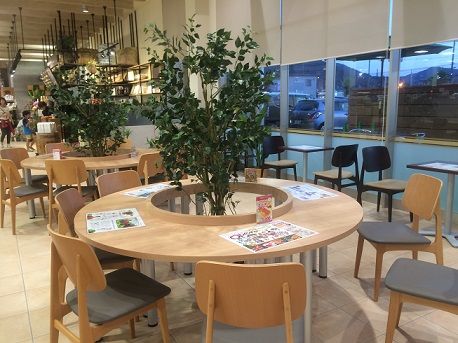 イートインスペースが居心地良さそう Ikoccaエブリィ駅家店 あっちこっち ここdeランチ