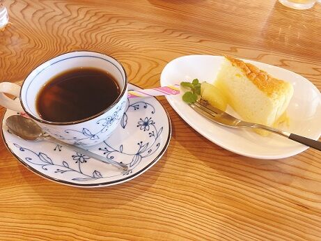 山上モグモグ12