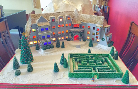 overlookgingerbread-620x400