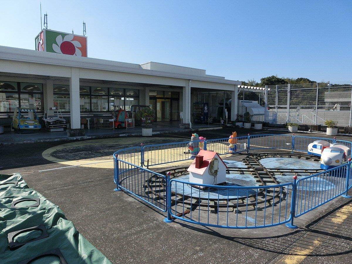 旧レマン イズミヤ宮崎 屋上遊園地 宮崎県宮崎市 メリーゴーランド メリーゴーラウンド 研究家ルートヴィヒ ヴァン 1998 メリーゴーランドの旅 Sober Curious ソバーキュリアス 旧レマン イズミヤ宮崎 屋上遊園地 宮崎県宮崎市 メリーゴーランド メリーゴーラウンド 研究家ルートヴィヒ ヴァン 1998 メリーゴーランドの旅 Sober Curious ソバーキュリアス