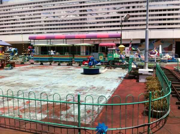 旧そごう八王子 屋上遊園ナウ プレイランド 東京都八王子市 メリーゴーランド メリーゴーラウンド 研究家ルートヴィヒ ヴァン 1998 メリーゴーランドの旅 Sober Curious ソバーキュリアス 旧そごう八王子 屋上遊園ナウ プレイランド 東京都八王子市 メリーゴーランド メリーゴーラウンド 研究家ルートヴィヒ ヴァン 1998 メリーゴーランドの旅 Sober Curious ソバーキュリアス