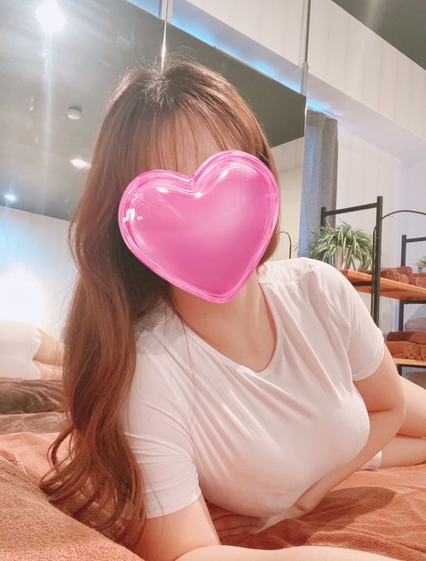 FB002830-F4AC-499E-937D-994DF0955422