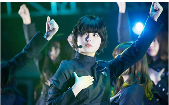 欅坂46 平手友梨奈 コンサート中に2メートル落下 救急搬送 2 ゼロチャンネル 欅坂46 平手友梨奈 コンサート中に2メートル落下 救急搬送 2 ゼロチャンネル
