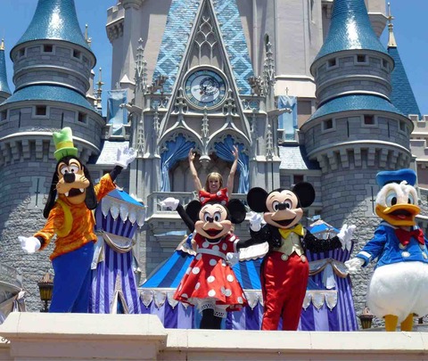 WDW_Dream Along With Mickey