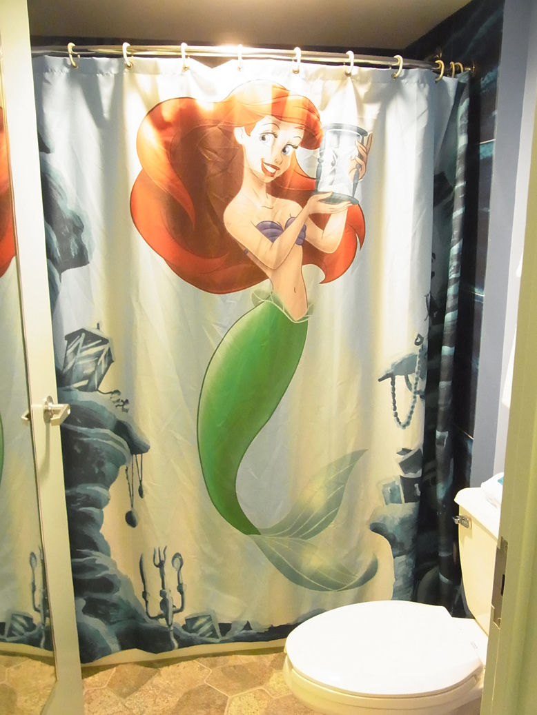 Art Of Animation Resort リトルマーメイド棟 スタンダードルーム ランピーとディズニーランドの空 Art Of Animation Resort リトルマーメイド棟 スタンダードルーム ランピーとディズニーランドの空