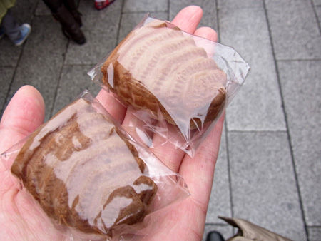 人形焼き 人形焼き
