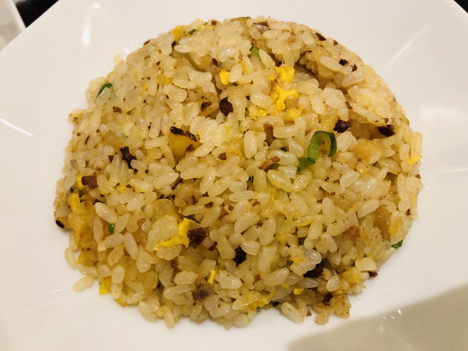 程よい辛さの黒ごま坦々麺ランチ 紅虎餃子房 土岐プレミアムアウトレット店 お得 サラリーランチブログ 東海
