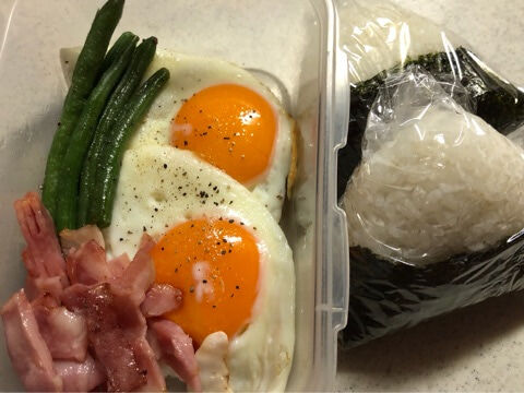 {9F09FB65-D093-4833-8CB1-653CAC924F4E}