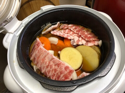 {A0010A51-8E73-4879-9096-C63EB91EE9A9}