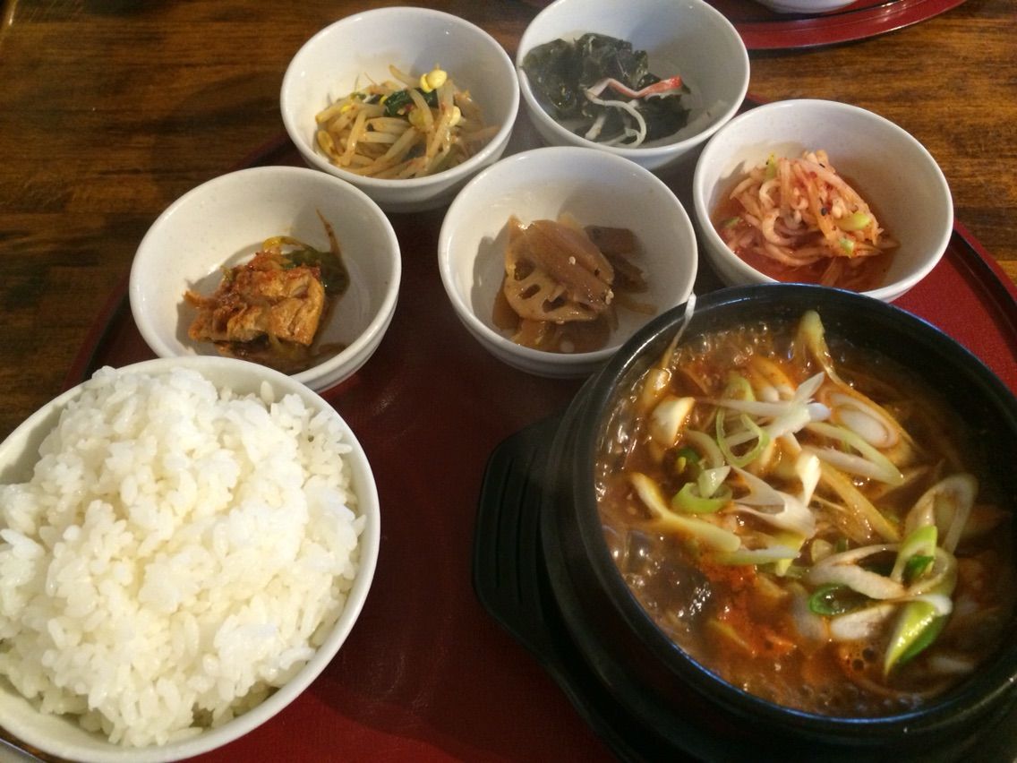 神戸三宮で韓国料理ランチ スンドゥブならゴチュウ 兵庫県で美味いランチを食べ尽くす 今日のランチは何にしようかな