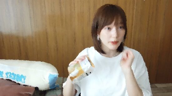 本田翼の“自宅で快適に過ごす方法”がガチだった　「引きこもりの達人かも…」