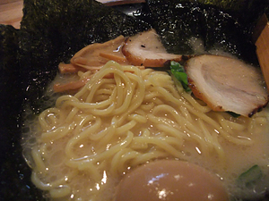 ラーメン 味楽 (みらく)