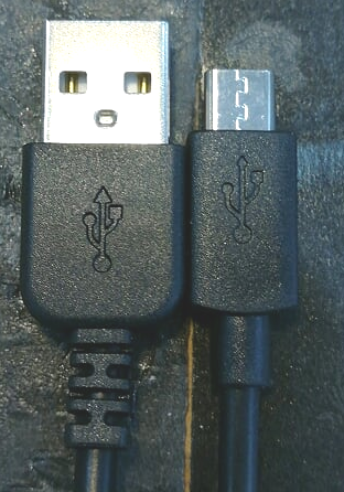 ダイソーのギミック極太microusbケーブルの分解と考察 ポケモンgoには厳しい 最近買ったもの