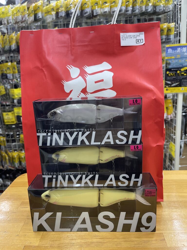 【TiNYKLASH】low 小物set ネット販売情報更新！ルアーショップオーズ2026年 夏袋 ＋ TiNY KLASH