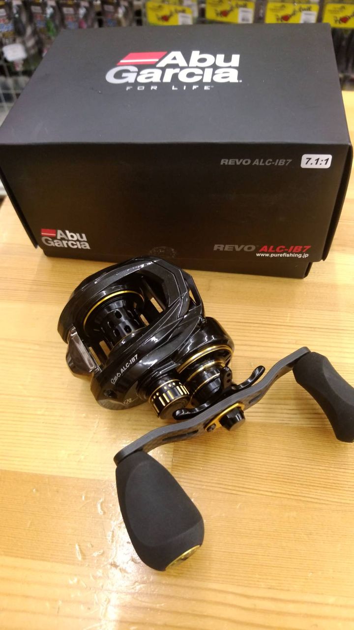 Abu Garcia Revo ALC-IB7 (左ハンドル) アブガルシア レボ ALC-IB7 左ハンドル アブ・ガルシア(Abu