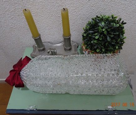 眠れぬ夜は 月 を追いかけて Fulful Myanの生活日記 今回は横型に置いてみた 無香空間