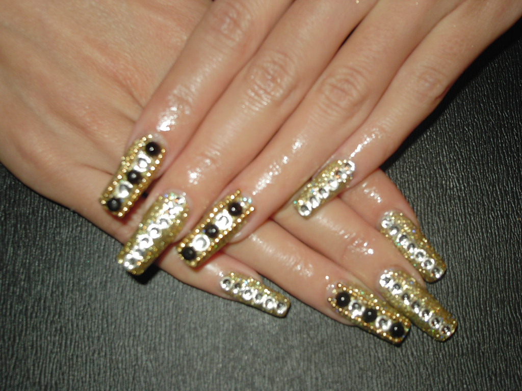 パーティいかなあかんねんネイル Luxjelyca Nail Style