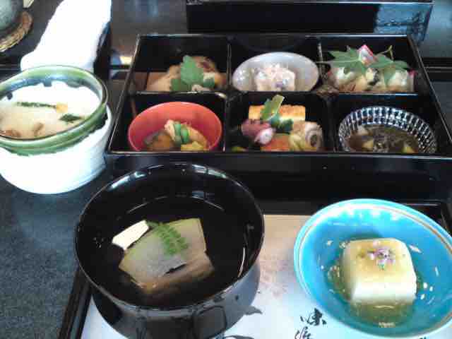 宅配 テイクアウト 菊乃井本店 赤坂菊乃井 美艶画報 宅配 テイクアウト 菊乃井本店 赤坂菊乃井 美艶画報