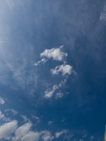 空に3。