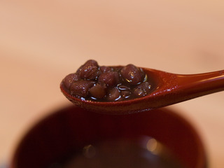 ���ס�����ա�