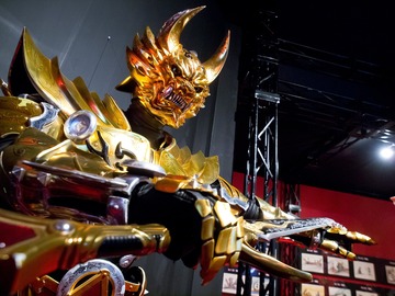 黄金騎士牙狼