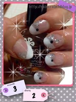 セルフジェルネイル ホワイト シルバーラメのvフレンチやり直し Rain Rain Blog Style