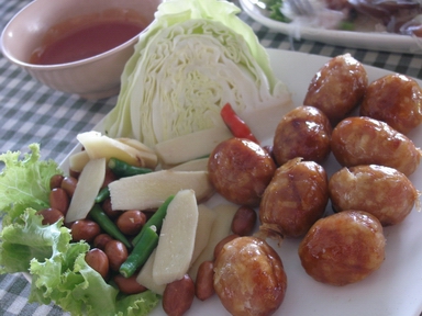 もち米入りソーセージ