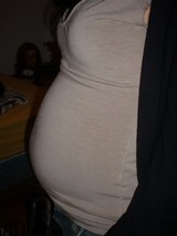 妊婦のお腹4ヶ月!