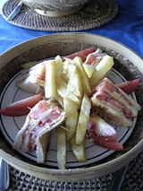 今日のランチ@バトゥール山辺り