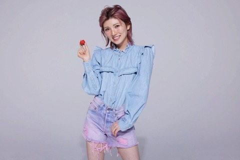 87E5797E-C82C-4625-A734-C23EBF7A194A