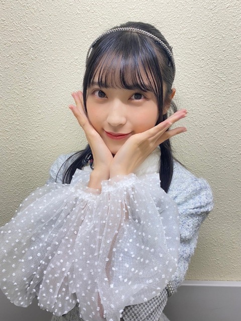 37E7CF24-CA7D-425E-A690-A55C61C113A1