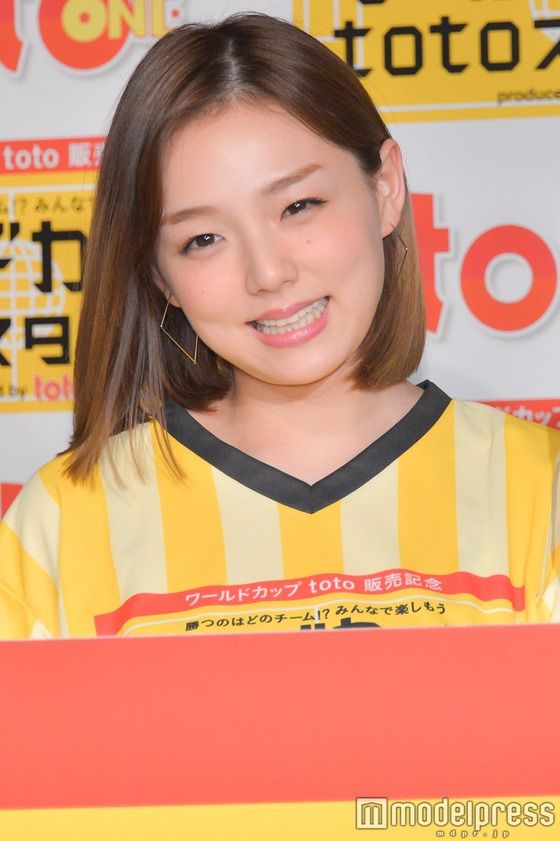 【画像】篠崎愛、ワールドカップは「イケメン選手に注目」