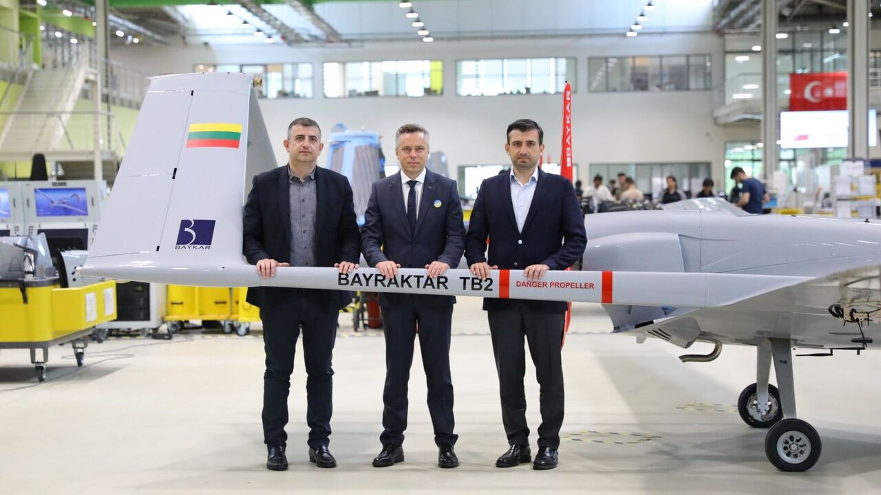 ミリサバ最前線速報【ウクライナ侵攻】トルコの軍事ドローン「バイラクタルTB2」ウクライナで製造へ：ロシア「すぐに絶対に工場を破壊します」コメントする