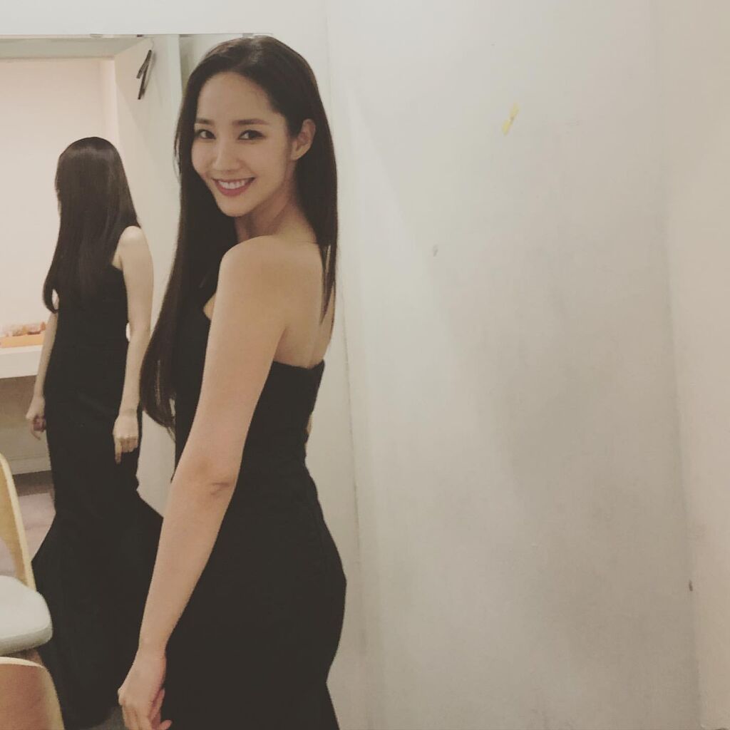 画像2枚 女優 パク ミニョン 黒のドレス姿を公開 たこちゃんおすすめ 韓国ドラマ 俳優 画像2枚 女優 パク ミニョン 黒のドレス姿を公開 たこちゃんおすすめ 韓国ドラマ 俳優