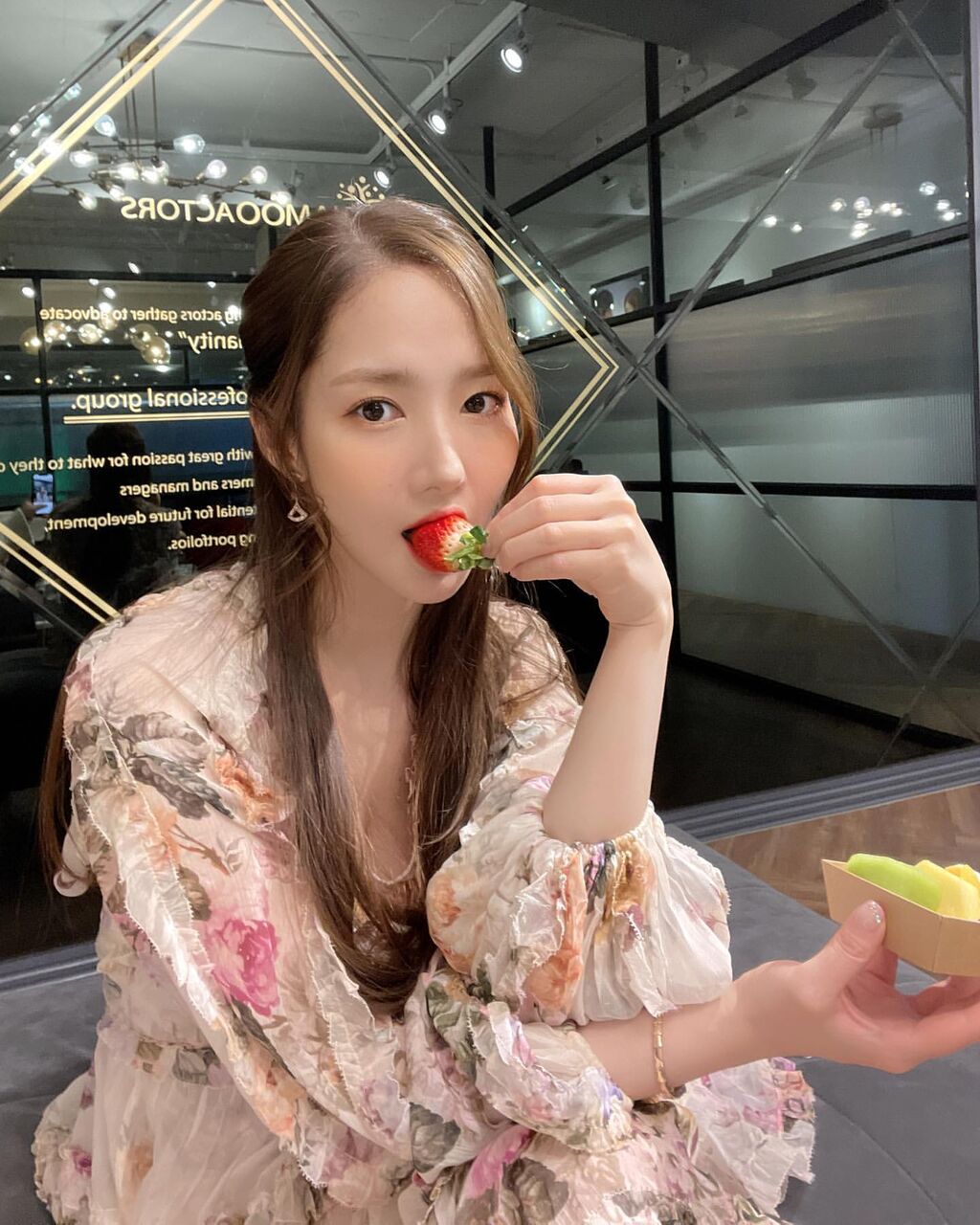画像3枚 女優 パク ミニョン 春らしい美貌を披露 たこちゃんおすすめ 韓国ドラマ 俳優 画像3枚 女優 パク ミニョン 春らしい美貌を披露 たこちゃんおすすめ 韓国ドラマ 俳優