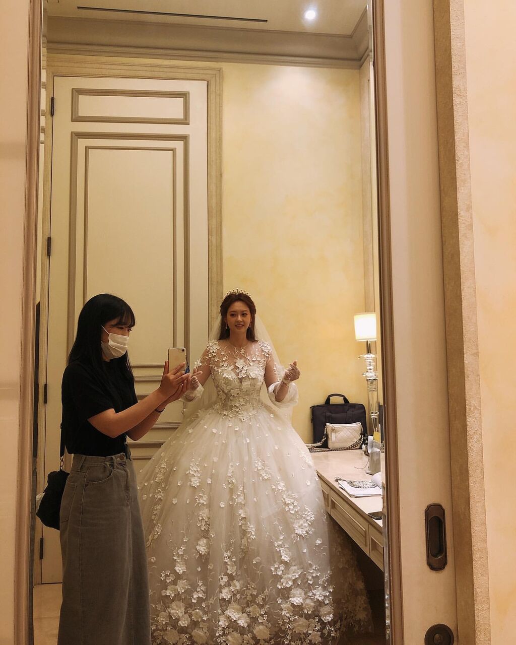 画像８枚 女優 コ アラ ドラマのウェディングドレス姿を披露 たこちゃんおすすめ 韓国ドラマ 俳優