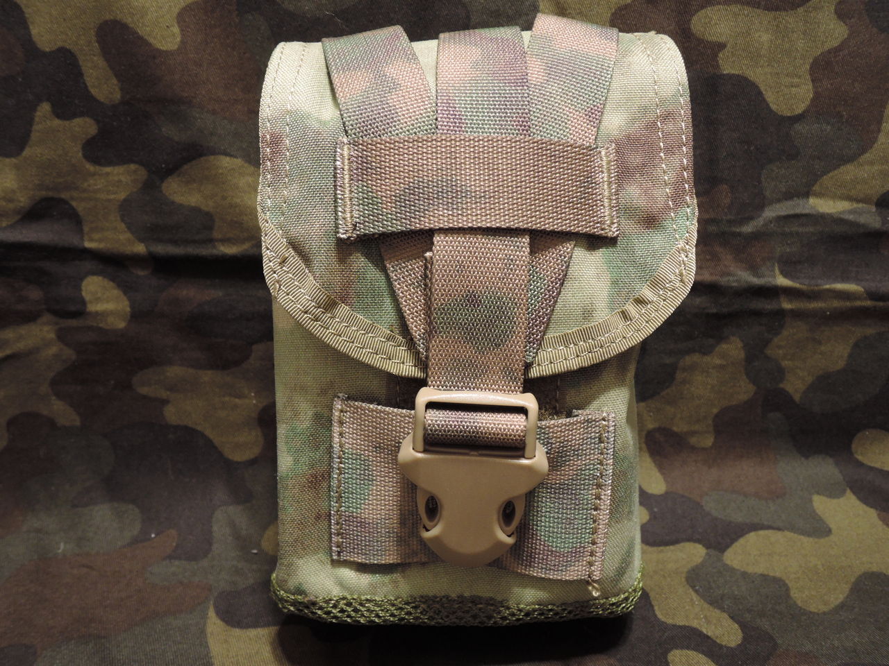 趣味の物置小屋98k キャンティーン ポーチ