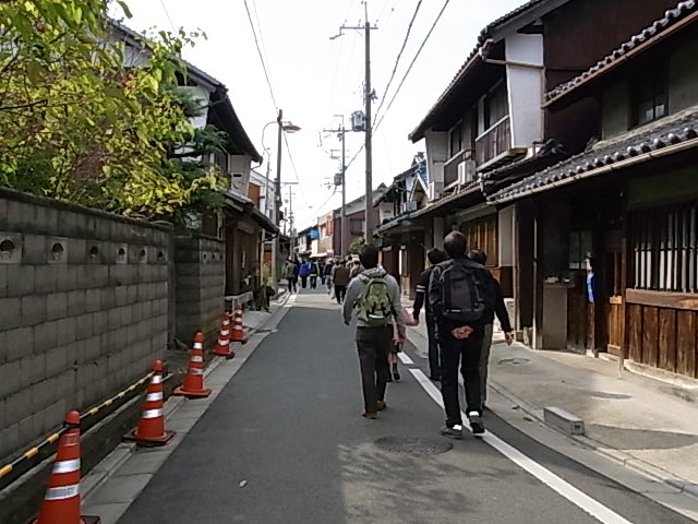 b84a9963.jpg