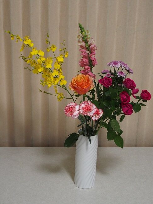花と植物図鑑2400 切り花 キク バラ グラジオラス カスミソウ 他 癒しの高次元気功 天界 花と植物図鑑2400 切り花 キク バラ グラジオラス カスミソウ 他 癒しの高次元気功 天界