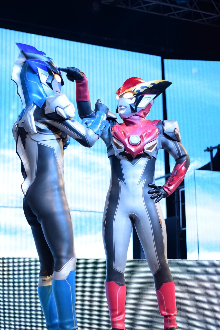 ウルトラマンのアクターさんの下着 むつきかんなのキャンパスノート