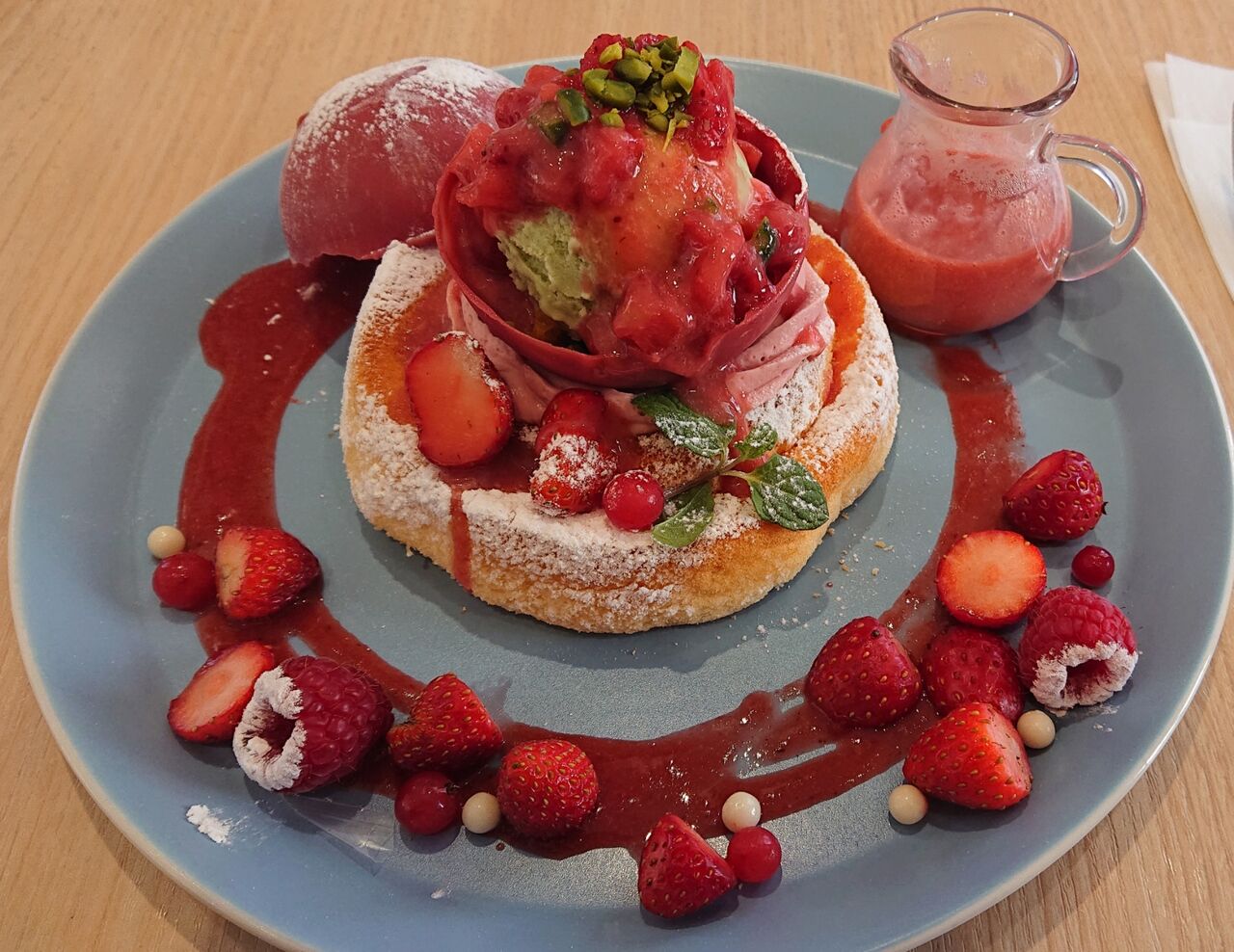 南大沢 Butter ピンクベリー ピスタチオといちごのプラネット パンケーキ まろンの小話部屋
